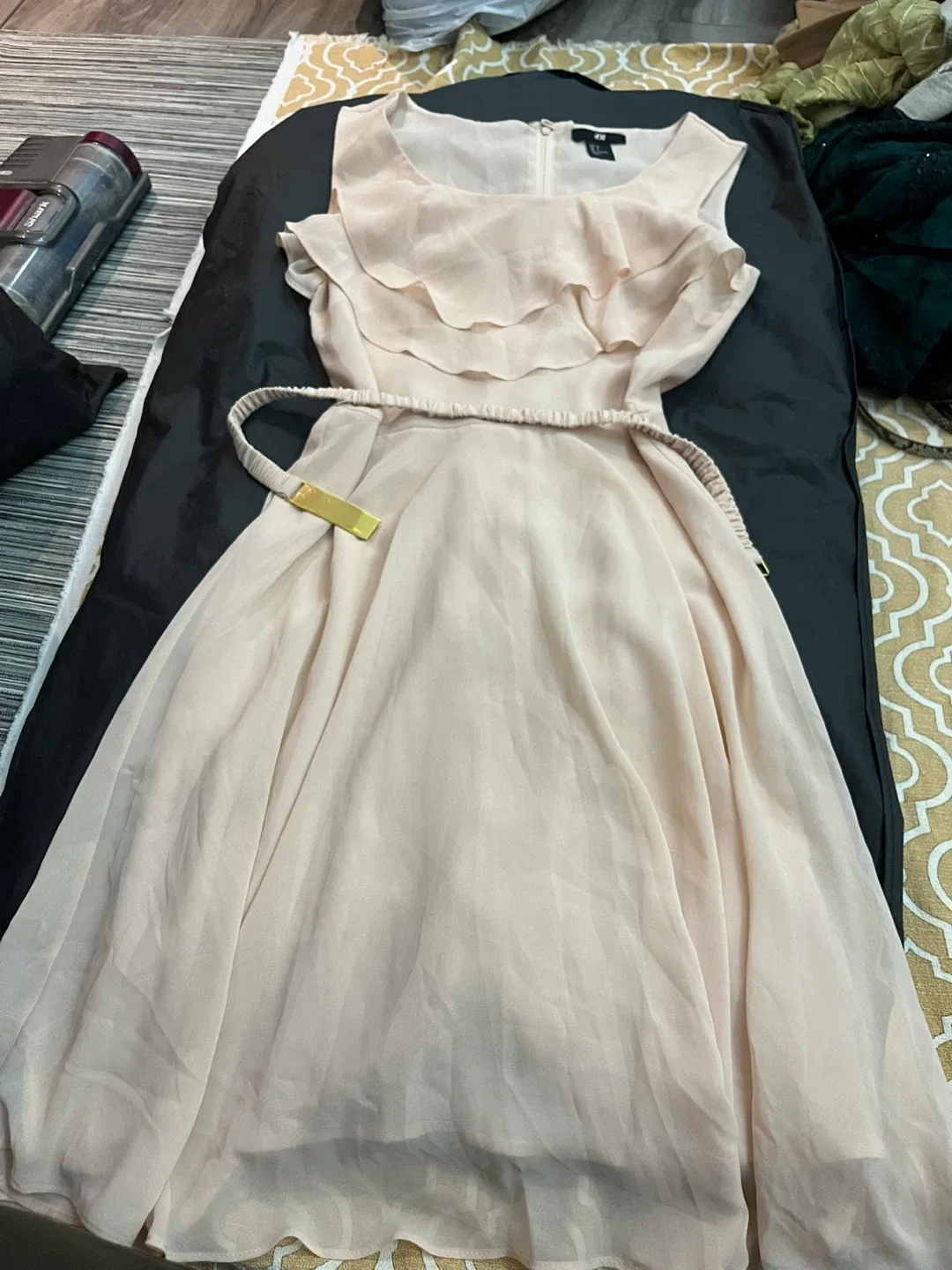 H&M Light Pink Dress - Size 4