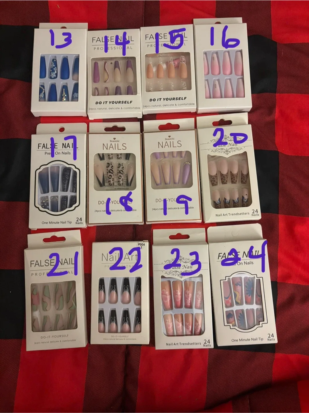 False Nail Sets - Various Designs image indicator(2)