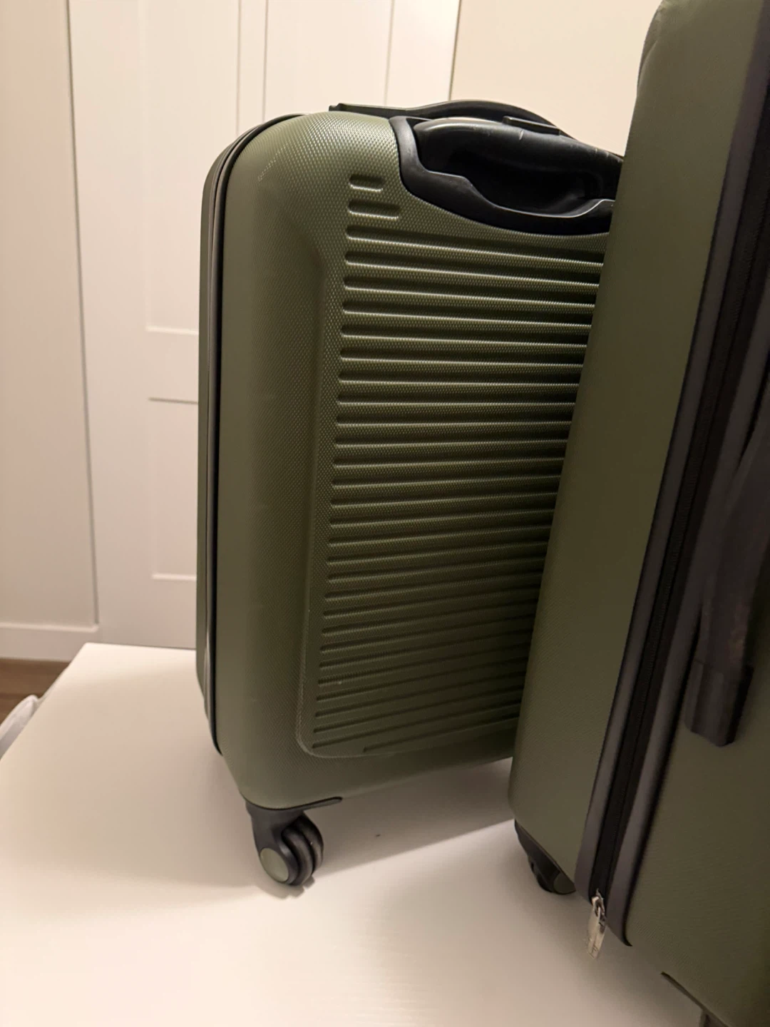 TAG Green Hardside Luggage Set - photo 5