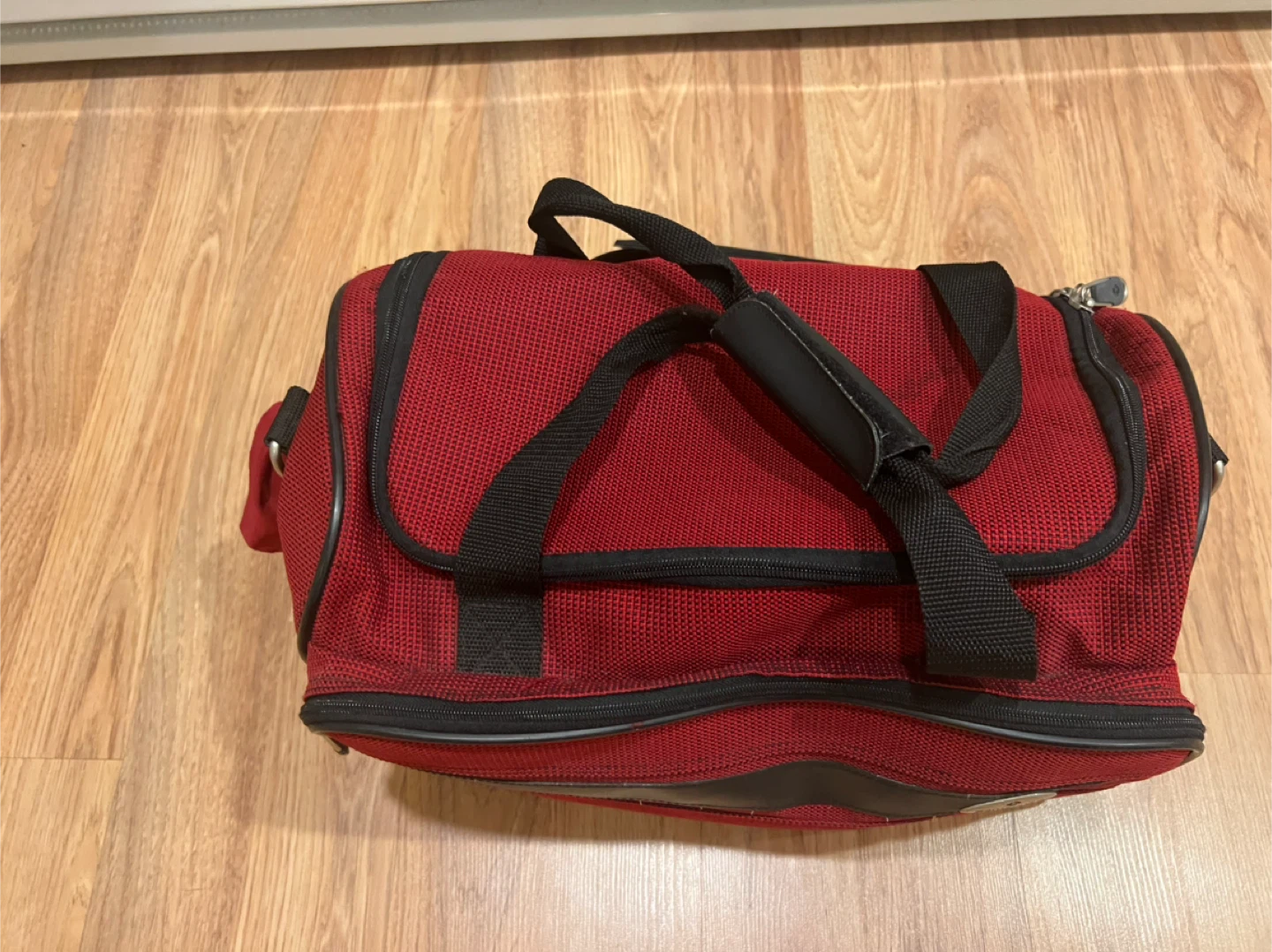 Samsonite Red Travel Bag - photo 5