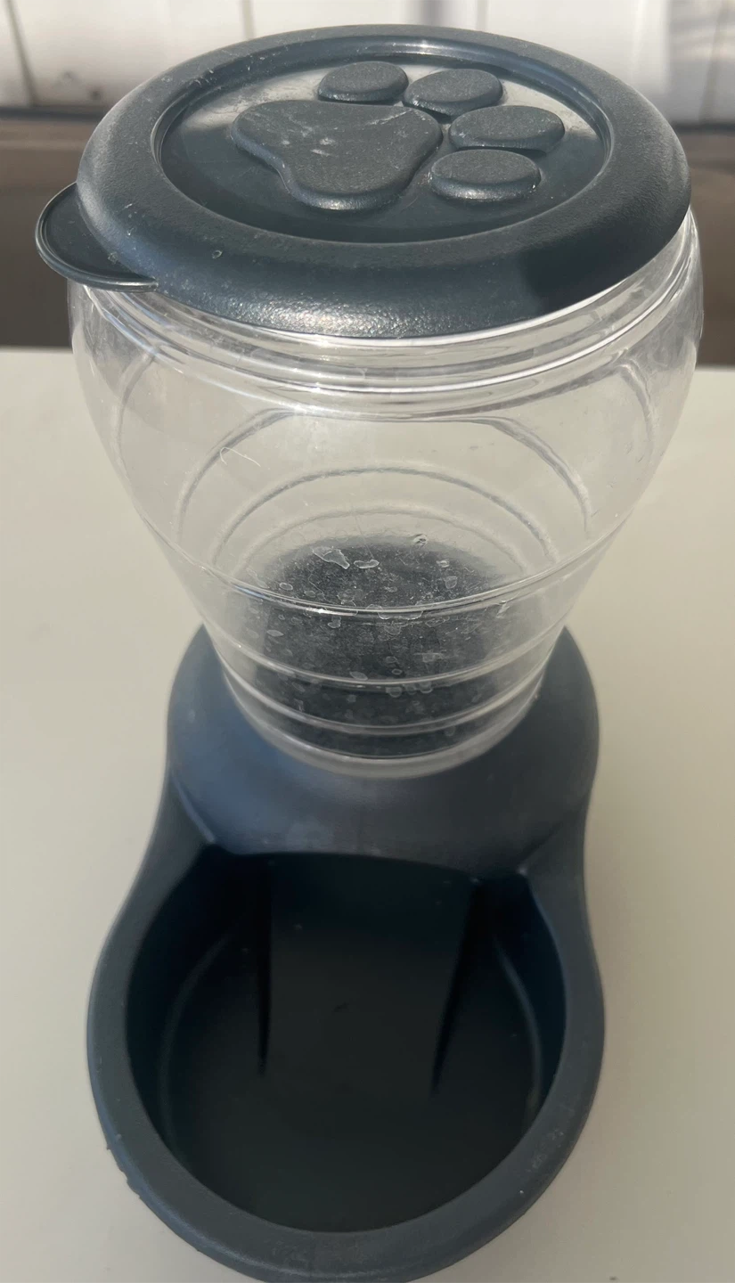 Pet Water Dispenser - photo 4