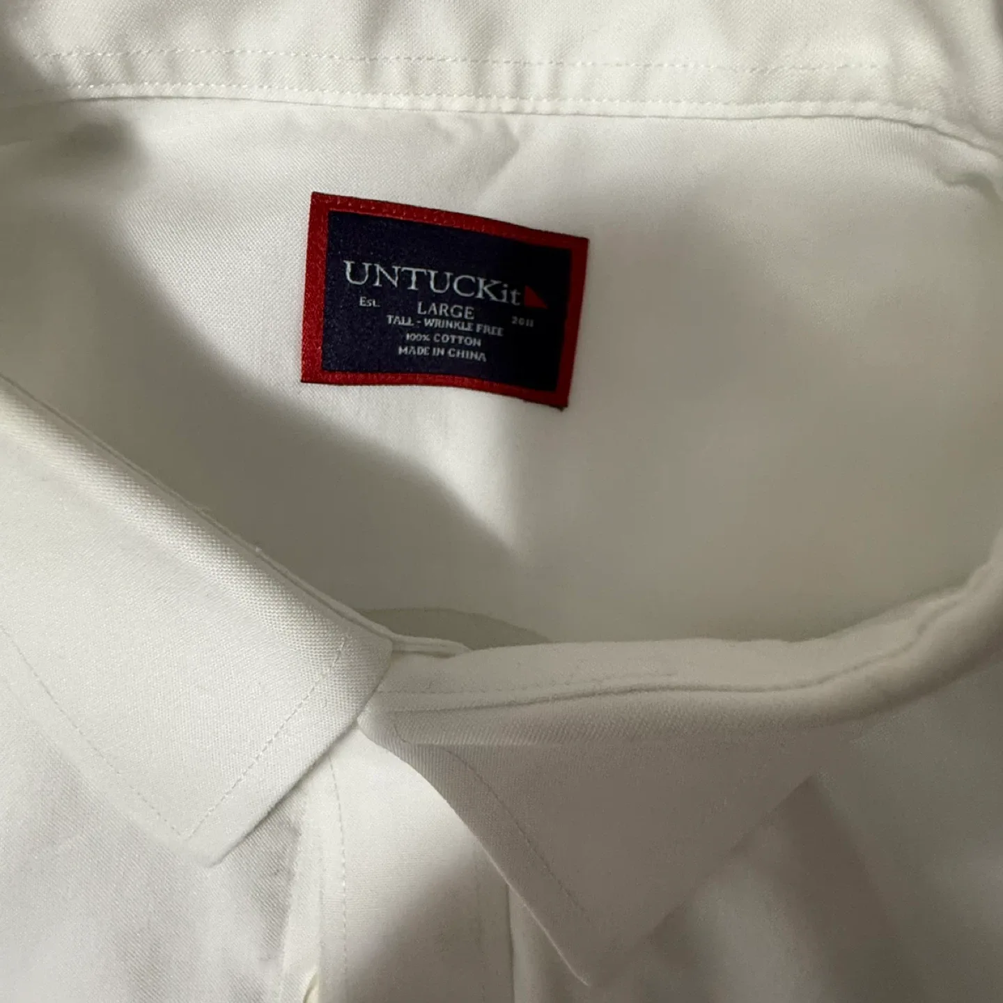 UNTUCKit White Wrinkle-Free Shirt - Large