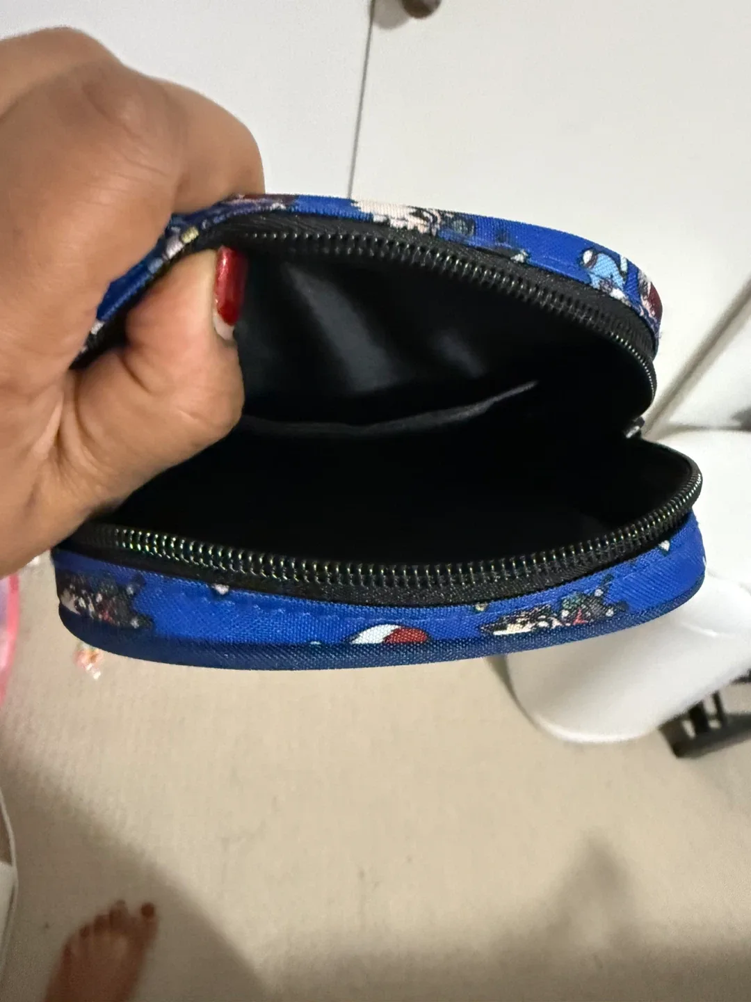 My Hero Academia Hello Kitty Crossbody Bag image indicator(2)