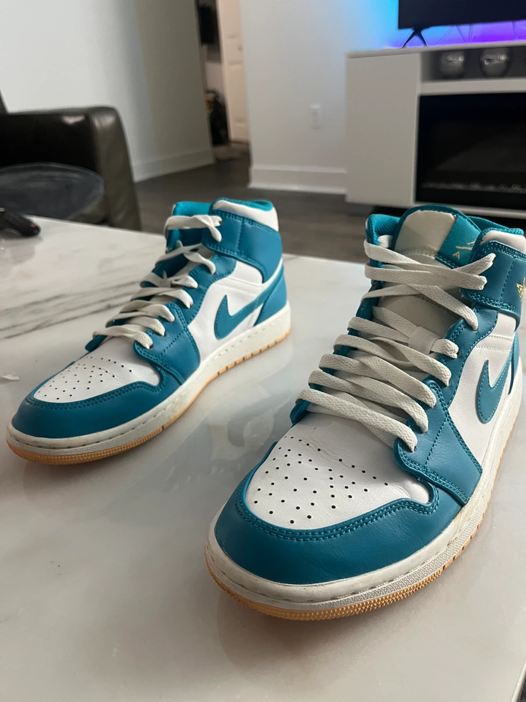 Jordan Air 1 Mid Teal/White