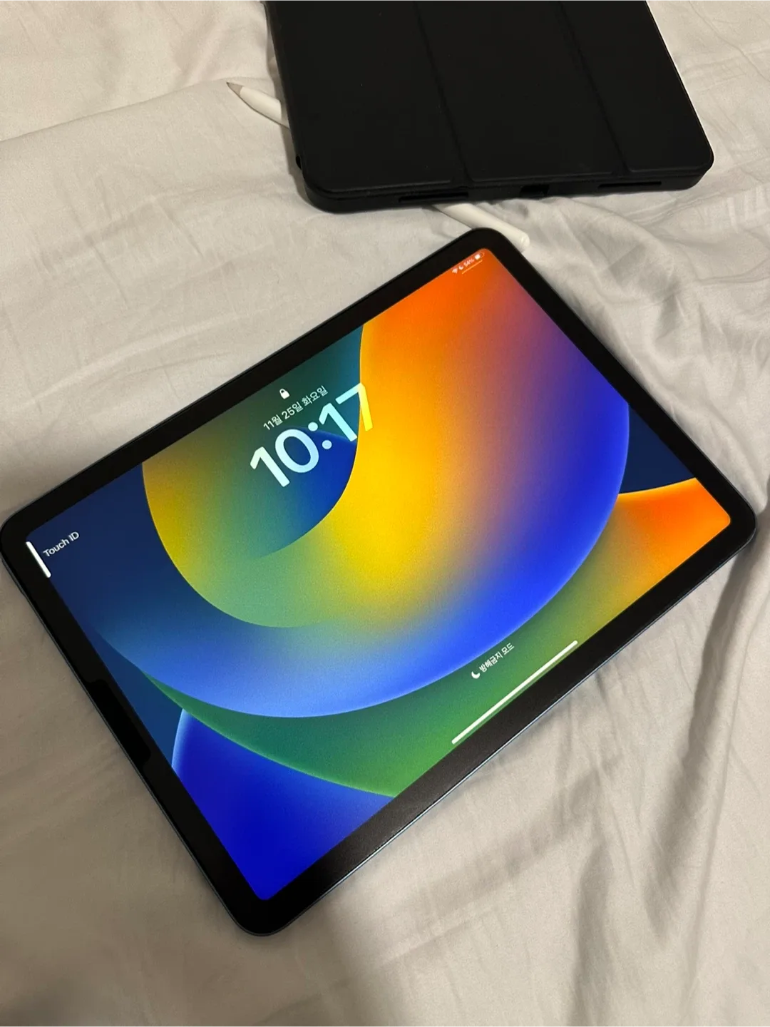 iPad air5 blue 64g with Apple Pencil 2