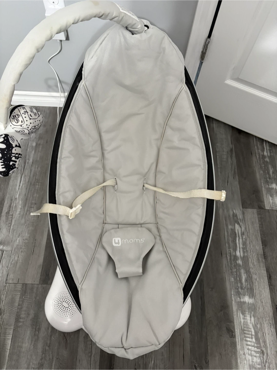 4moms MamaRoo Baby Swing - Excellent Condition - photo 2