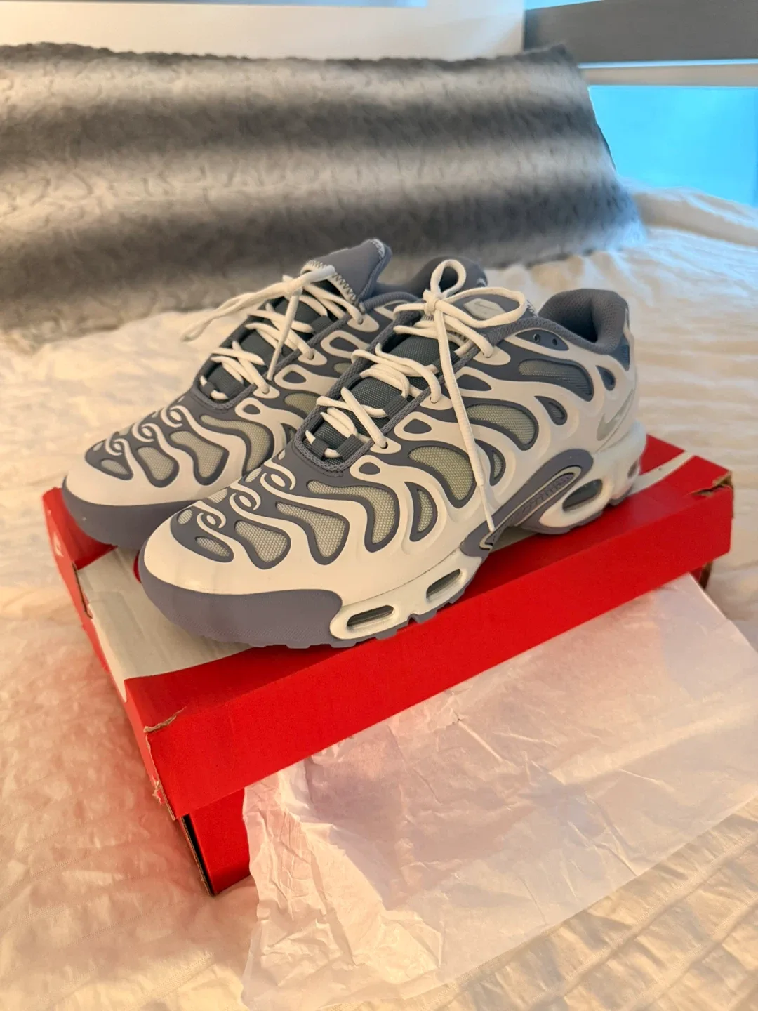 Nike Air Max Plus Drift - Size 9