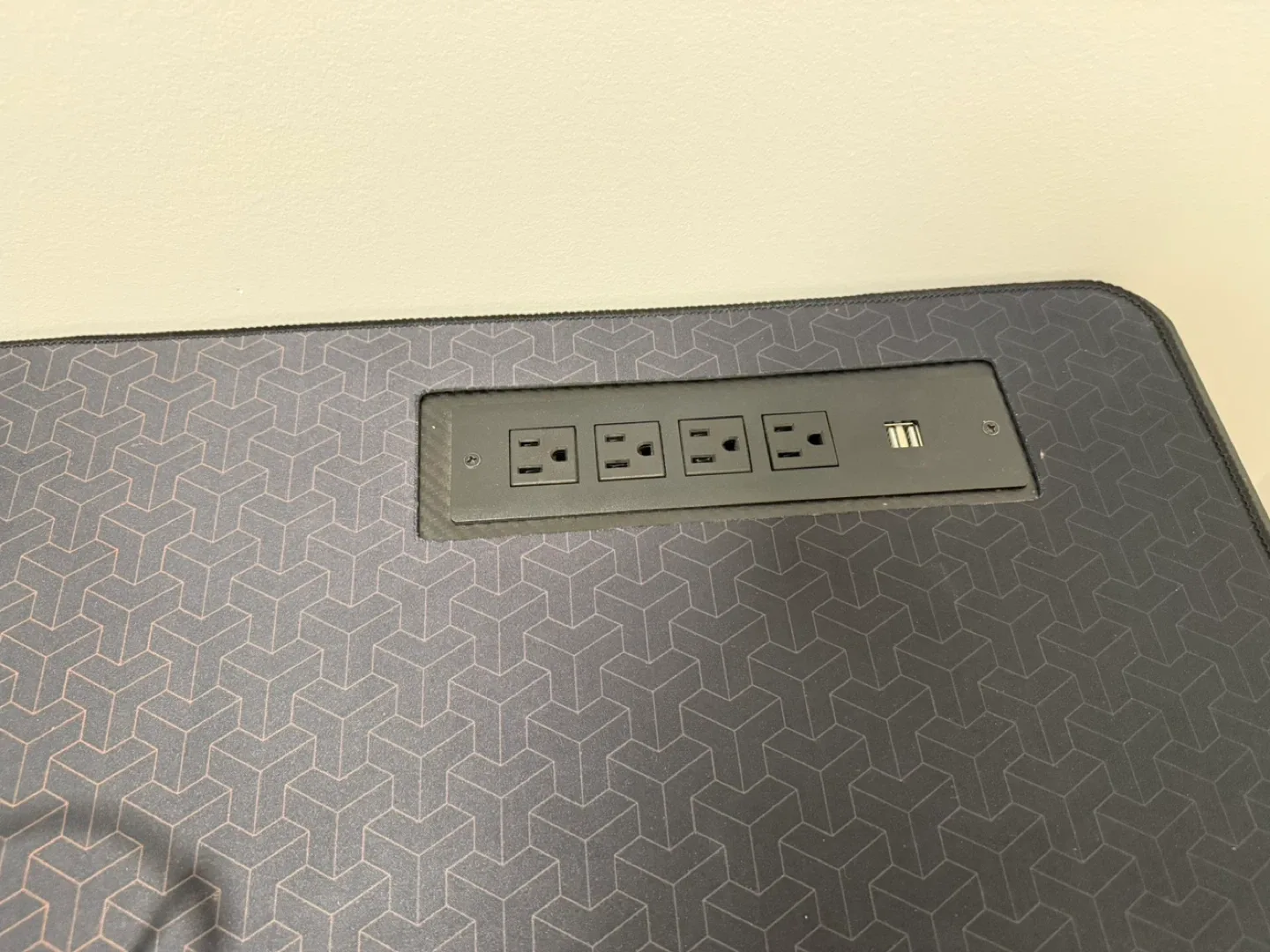 Gaming Desk & Chair Set image indicator(2)