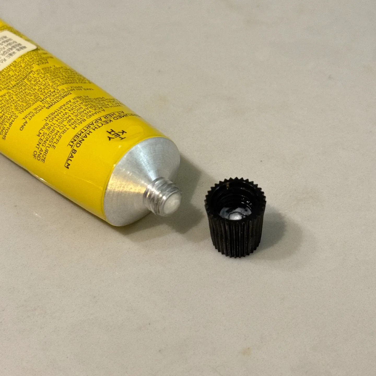 KEYTH At Her Apartment Perfumed Hand Balm image indicator(4)