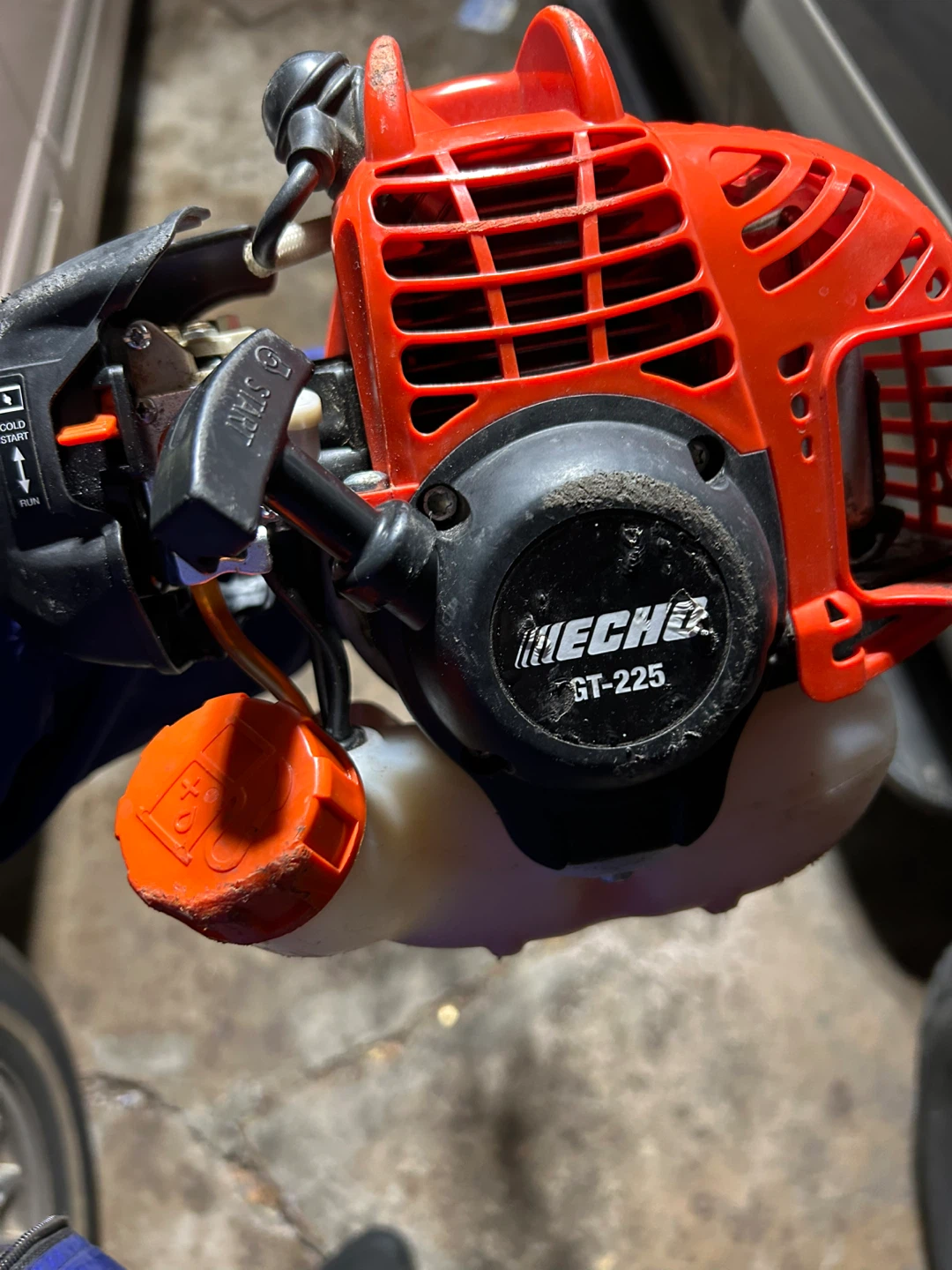 Echo GT-225 Weed Eater - photo 2