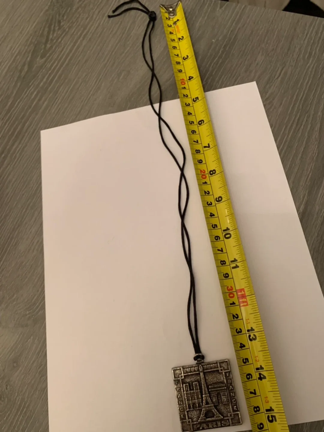 Paris Eiffel Tower Necklace image indicator(4)