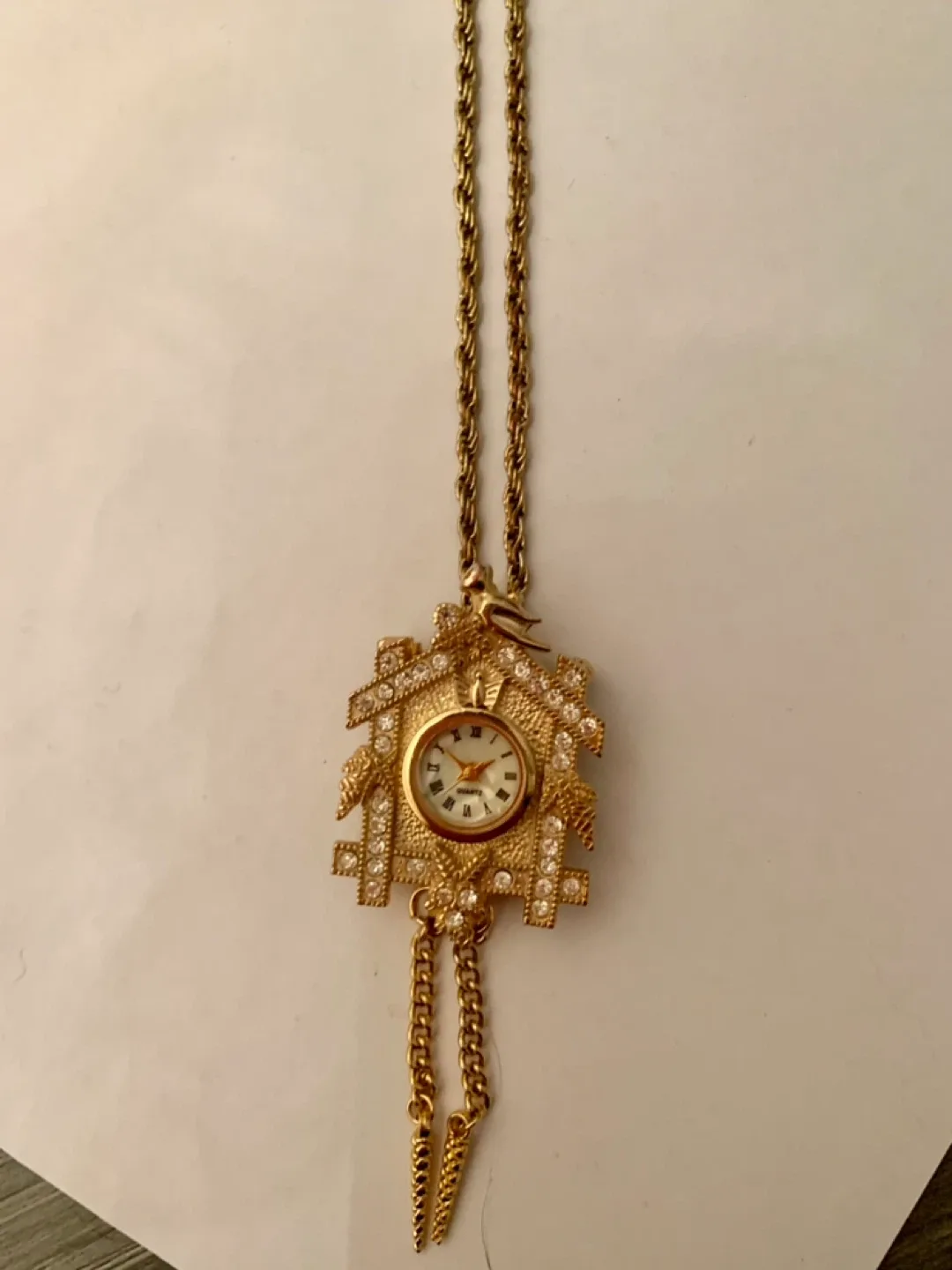 Vintage Cuckoo Clock Pendant Necklace image indicator(2)