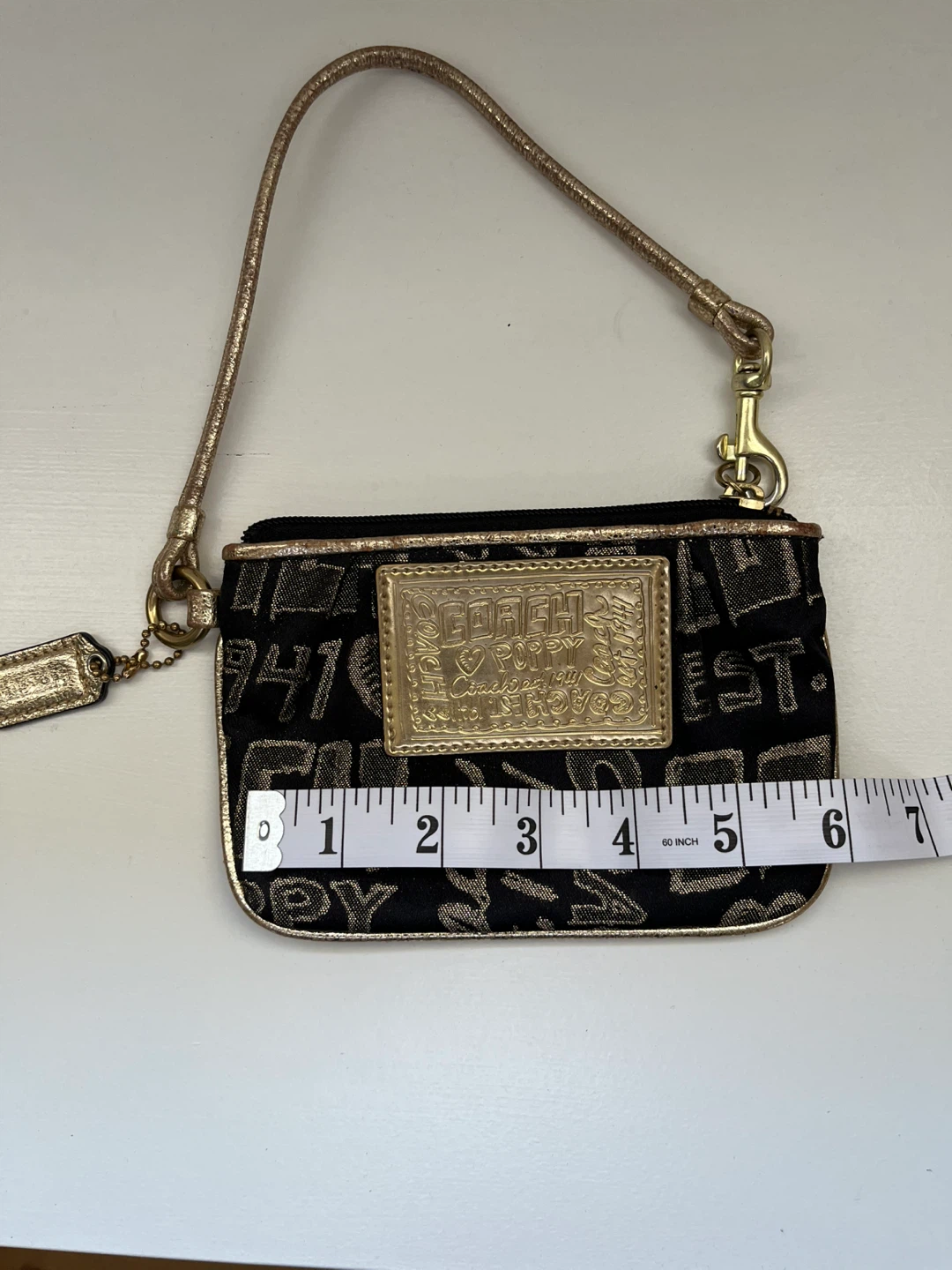 Coach Poppy Wristlet