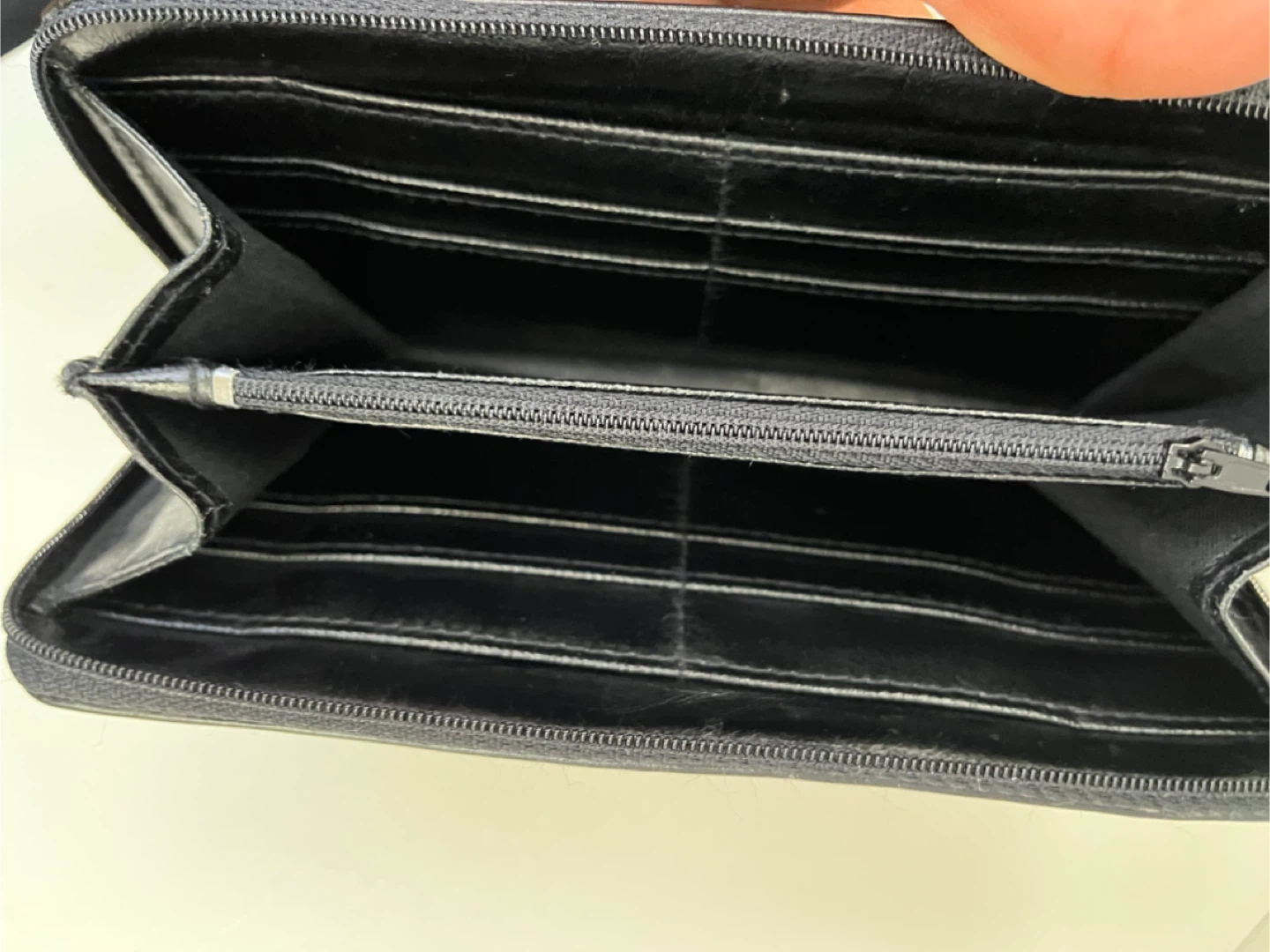 Buxton Black Leather Wallet - photo 3