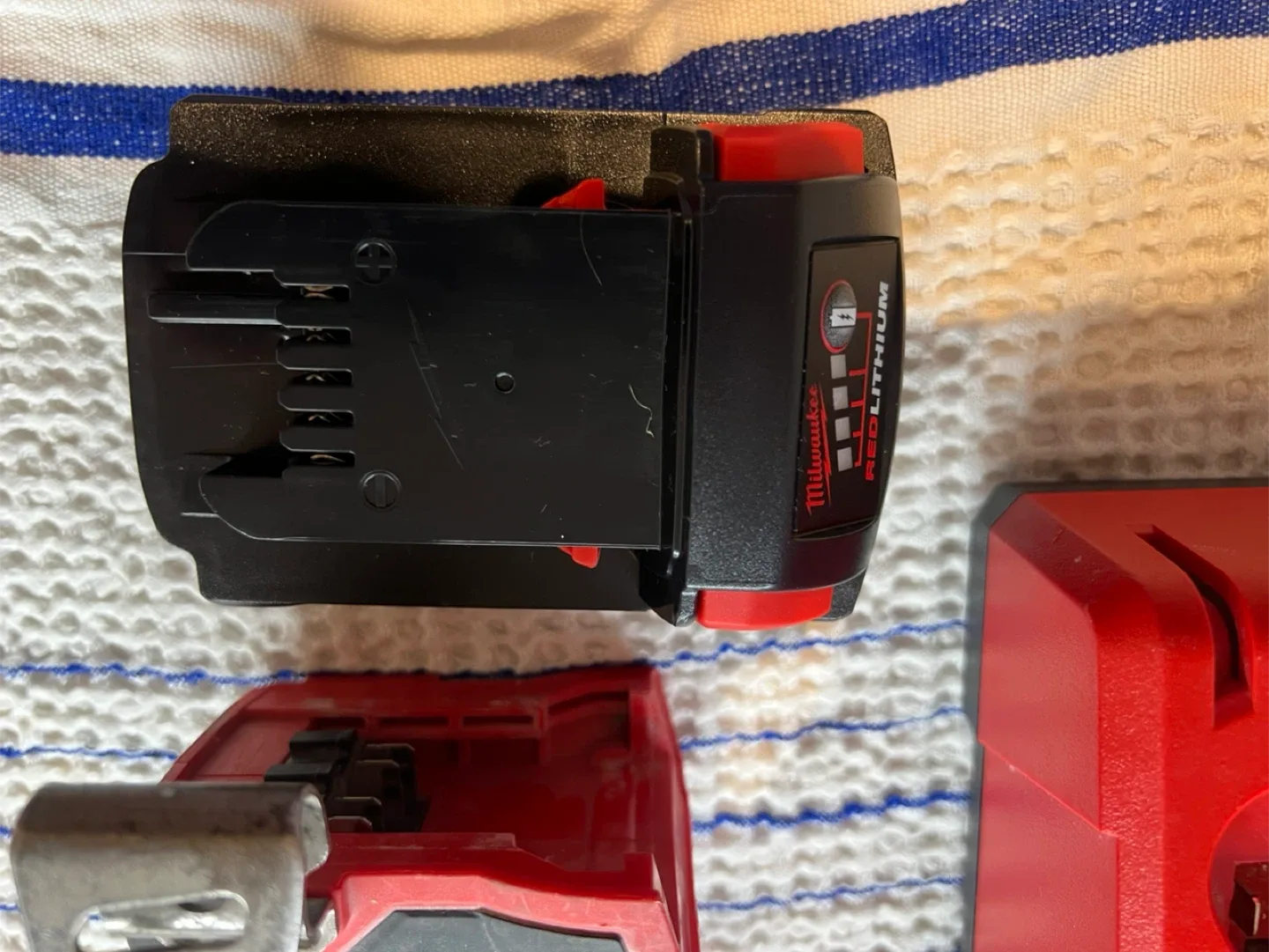 Milwaukee impact image indicator(6)