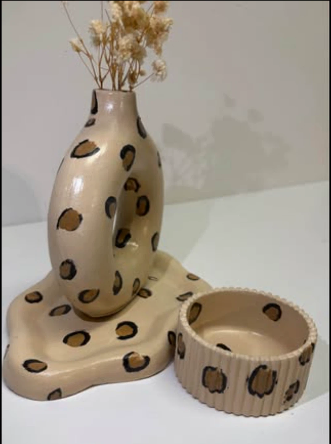 Handmade Leopard Print Doughnut Vase & Tray Set - photo 4