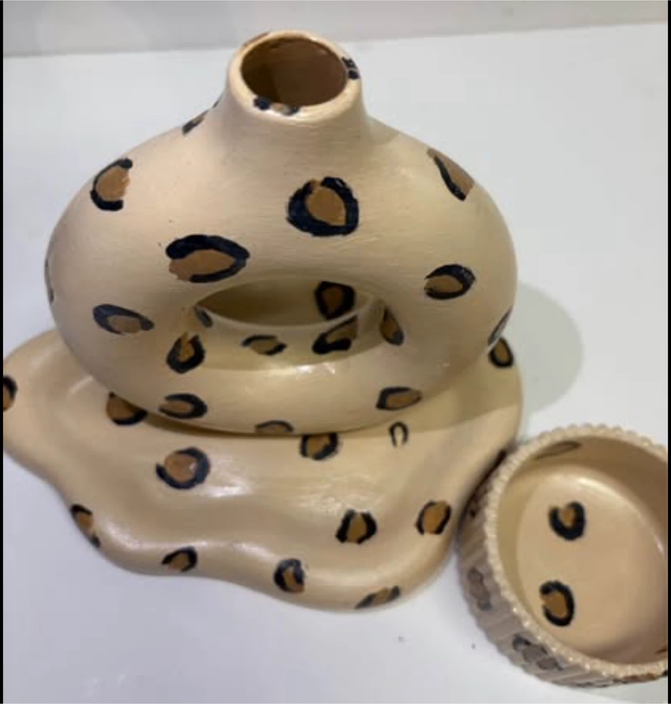 Handmade Leopard Print Doughnut Vase & Tray Set - photo 2