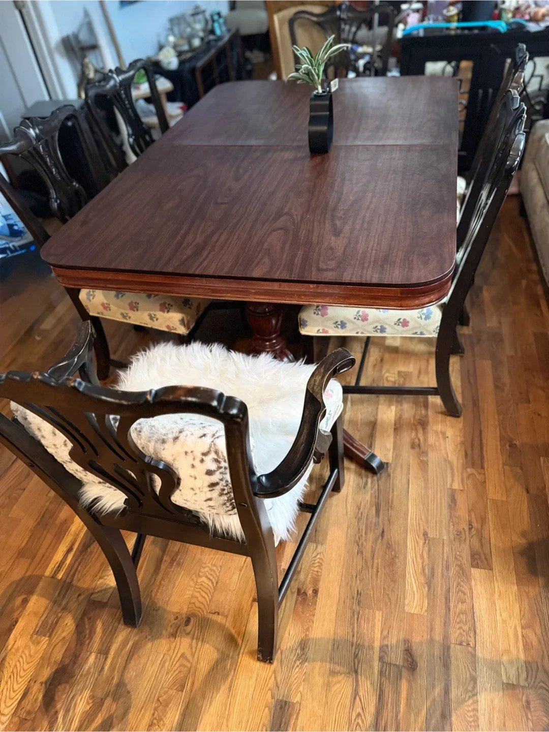 8-Chippendale-style  Dining Room Chairs image indicator(2)