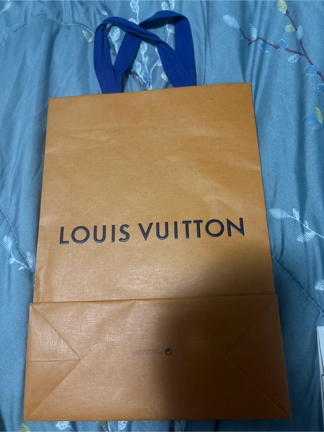 Louis Vuitton Shopping Bag