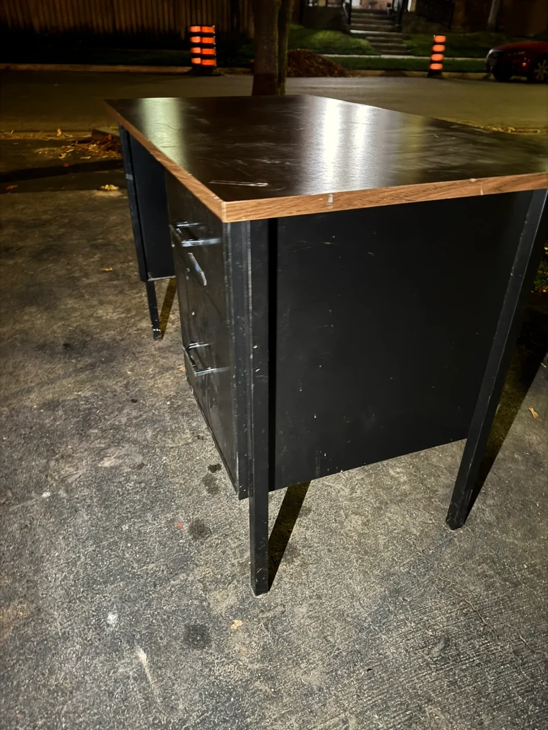 Iron and wooden Desk with Drawers