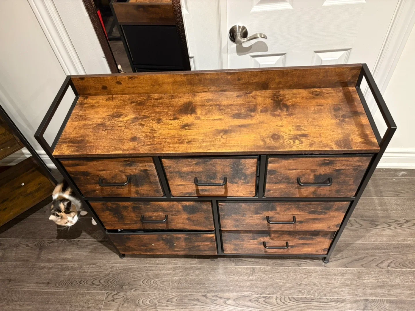 7-Drawer Dresser image indicator(4)