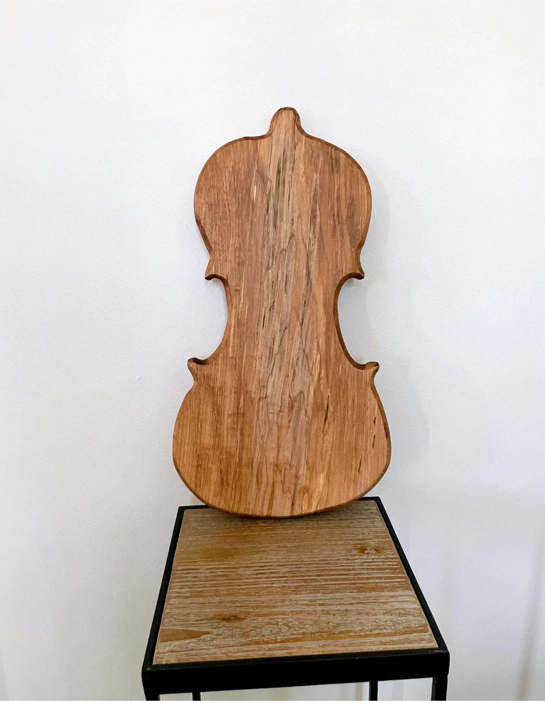 Handmade Wooden Violin and guitar-Shaped Cutting Board image indicator(3)