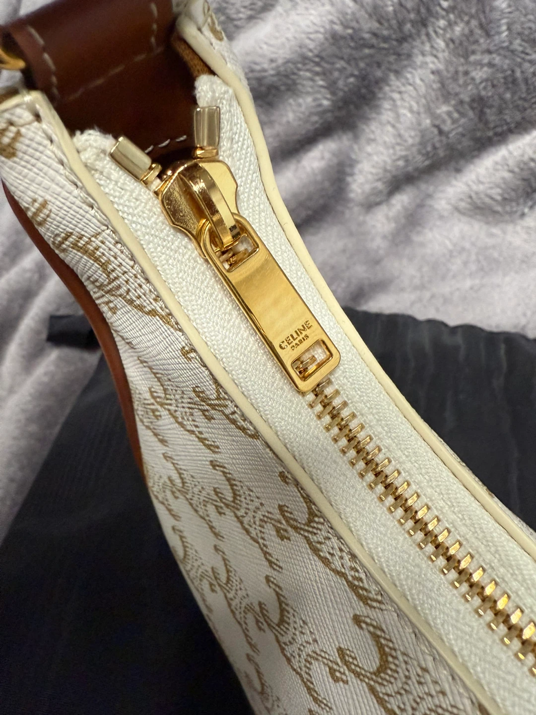 AVA BAG IN TRIOMPHE CANVAS AND CALFSKIN WHITE - photo 5