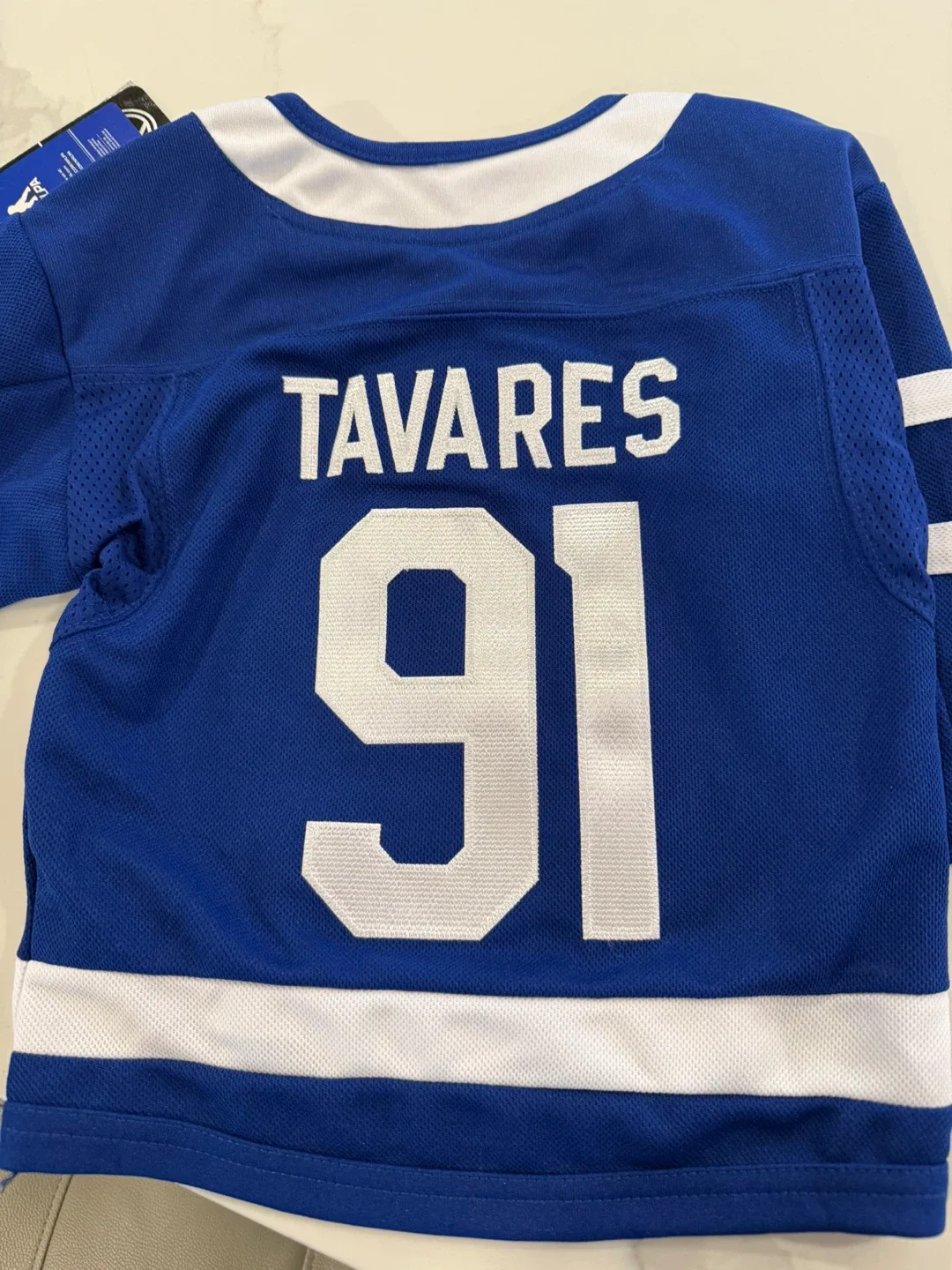 New Tavares #91 Leafs Jersey - Size 2T/4T image indicator(3)