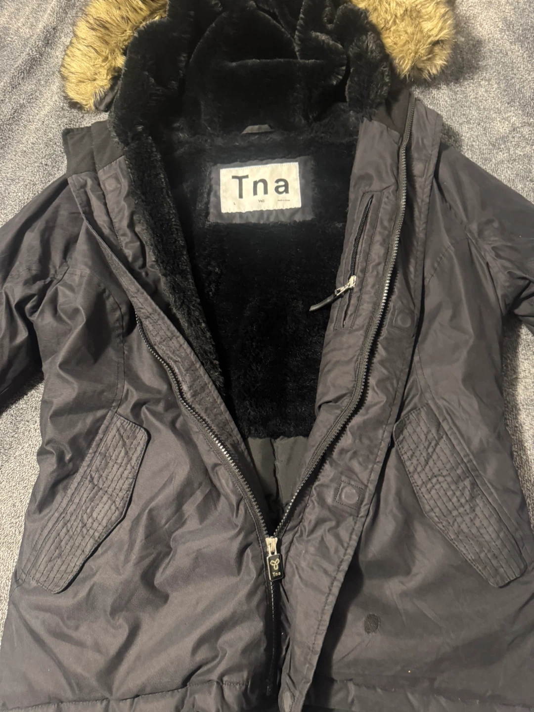 TNA Vail Parka - Size L - photo 2