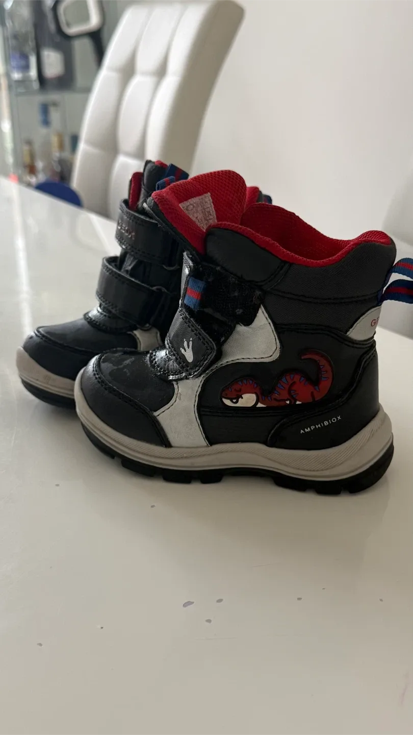 Kids boots geox