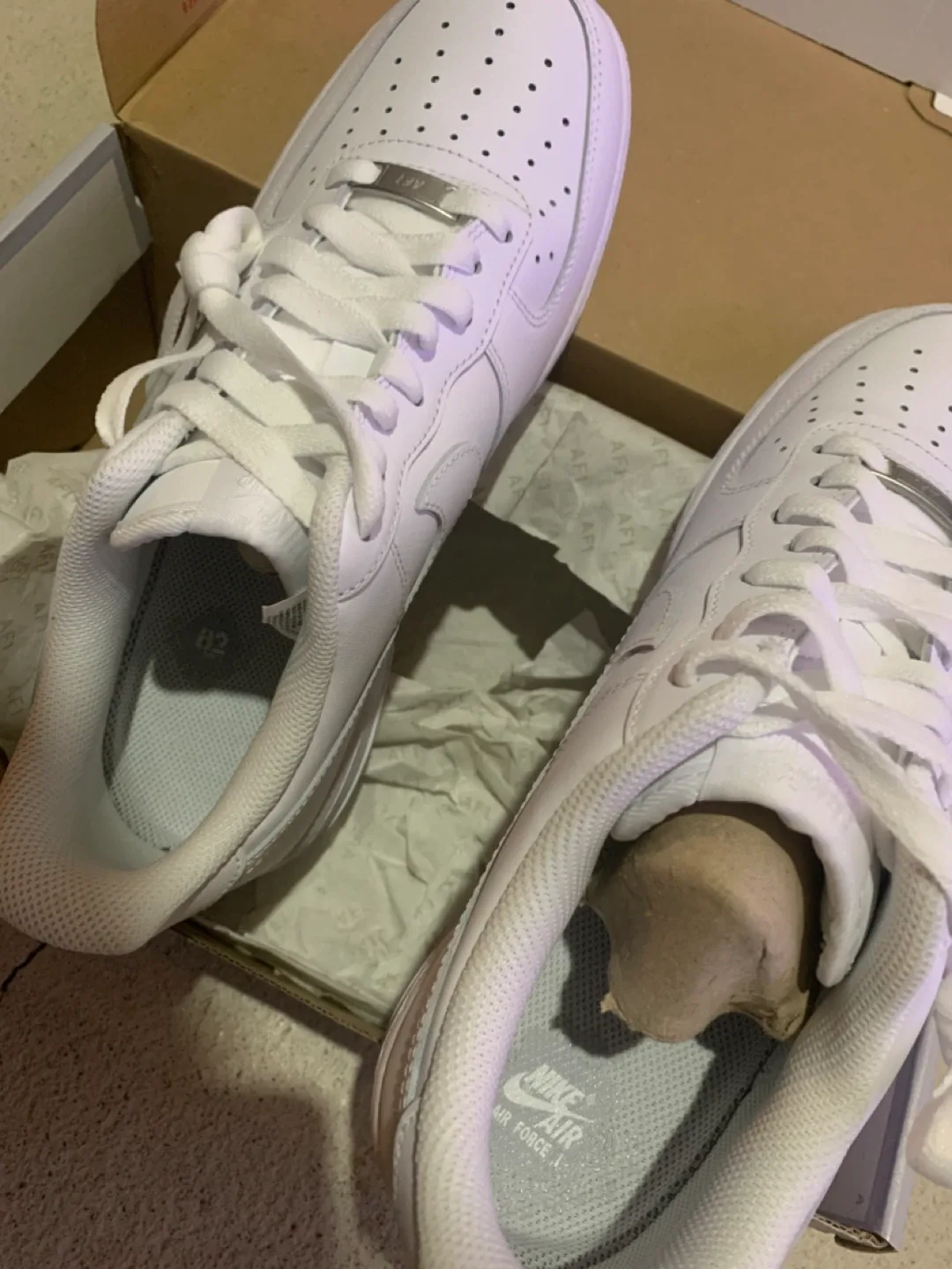 Nike Air Force 1 '07 - White, Size 9 (New) image indicator(2)