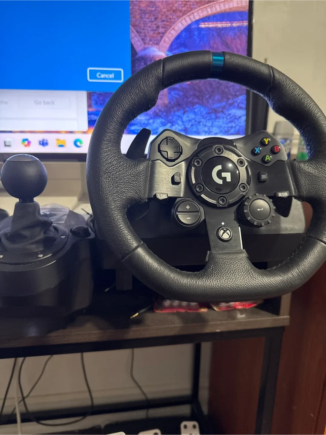 Logitech G920 Racing Wheel, Pedals & Shifter