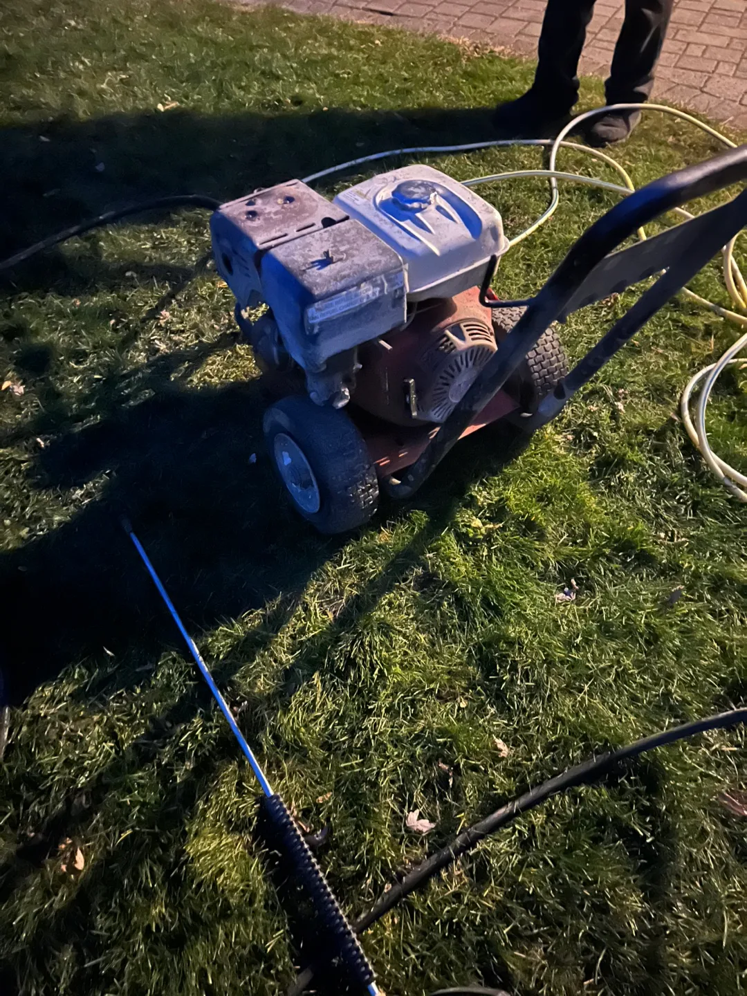 Honda Super Heavy Duty Presure washer  13 Hp GX 390 4200 PSI image indicator(3)