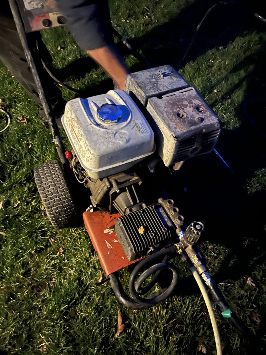 Honda Super Heavy Duty Presure washer  13 Hp GX 390 4200 PSI - photo 2