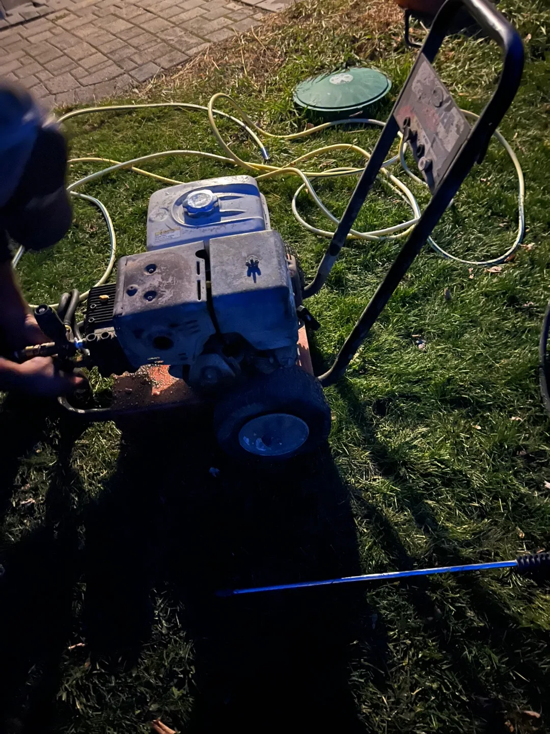 Honda Super Heavy Duty Presure washer  13 Hp GX 390 4200 PSI image indicator(5)