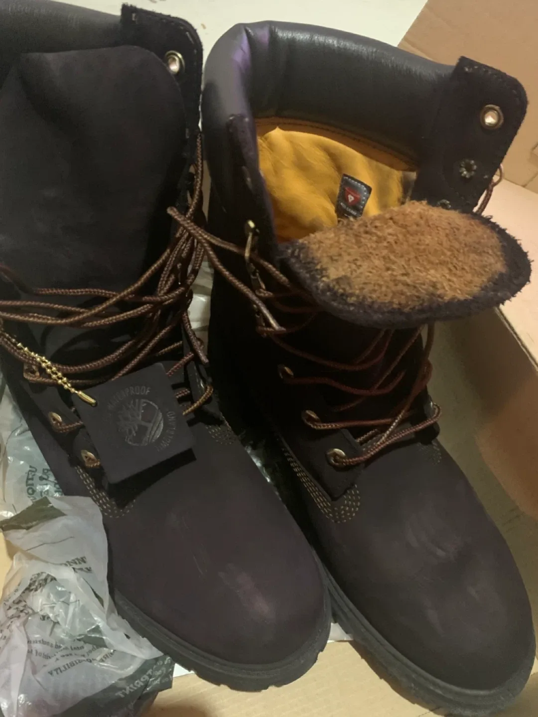 Timberland Premium 8-inch Waterproof Boots - Size 8.5 image indicator(3)