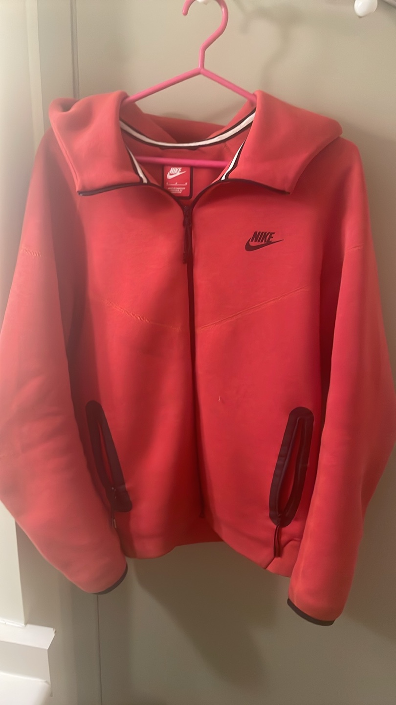Nike Tech Fleece Hoodie - Size M