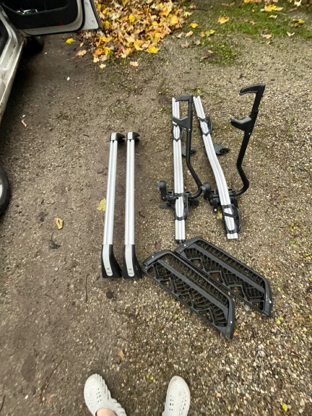 MINI Roof Rack Bundle image indicator(2)