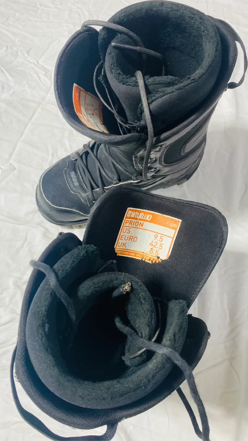ThirtyTwo Prion Snowboard Boots, US 9.5 image indicator(2)