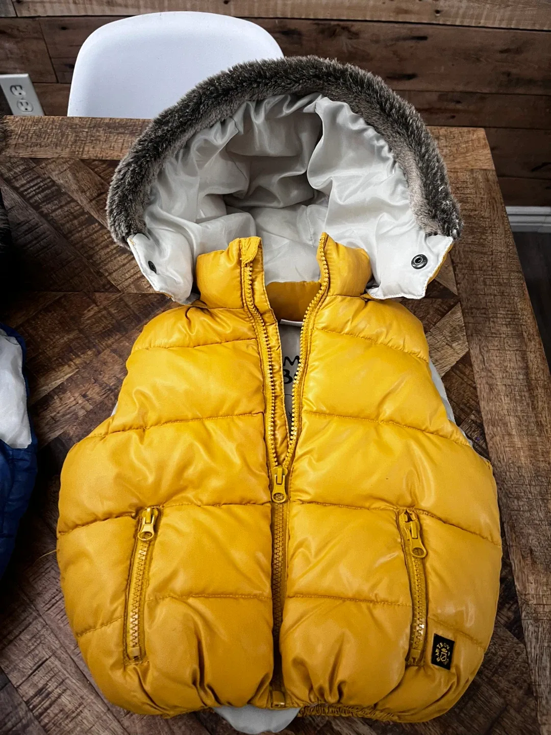 Zara Baby Vest - 24-36 Months image indicator(3)