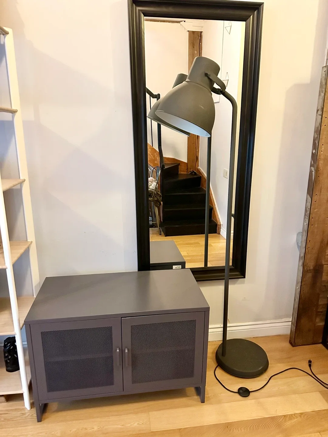 STRUCTUBE STEEL MEDIA CABINET ENTERTAINMENT UNIT & ikea lamp