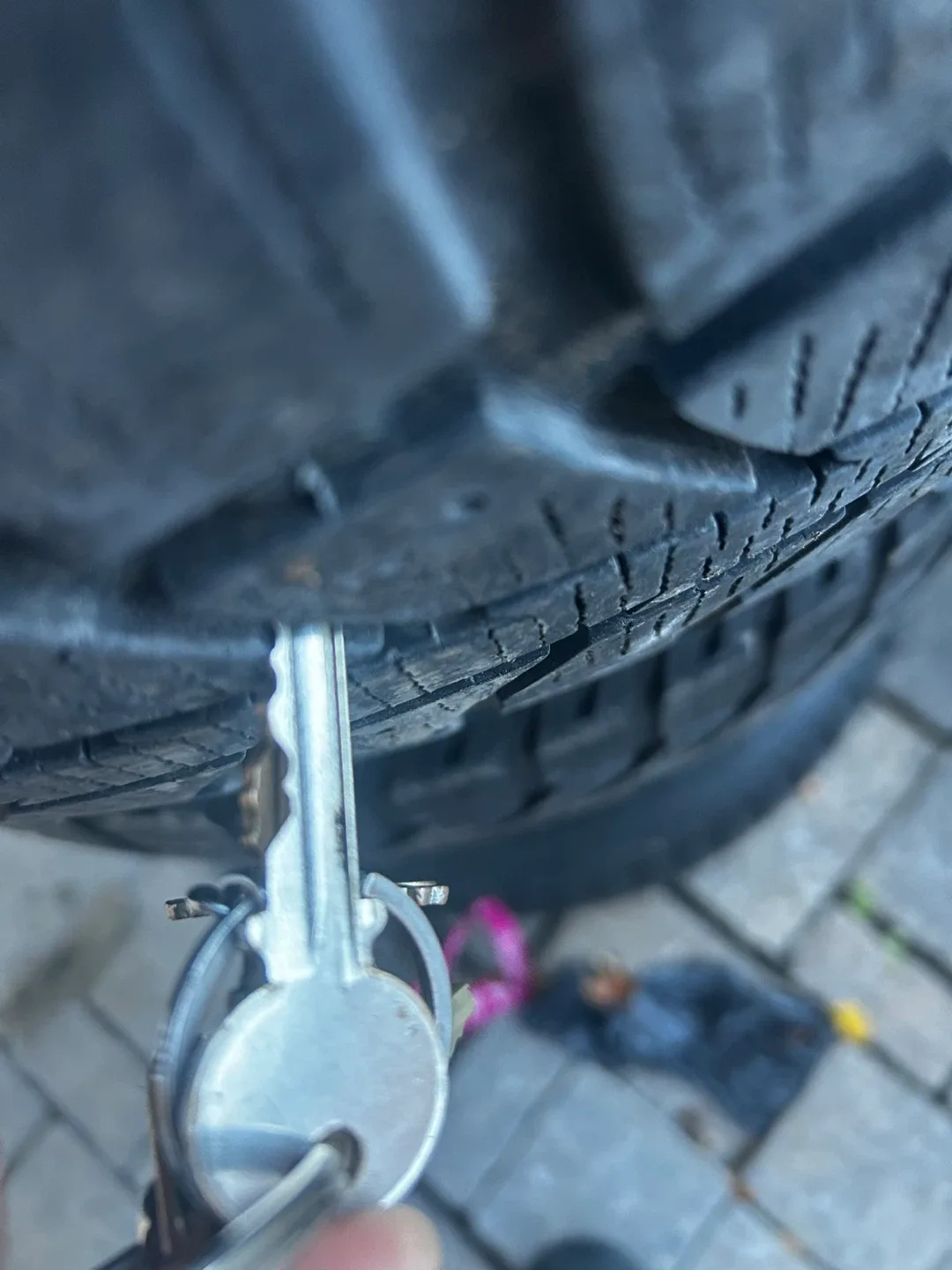 3 Used Winter Tires 215/60r/16 image indicator(2)