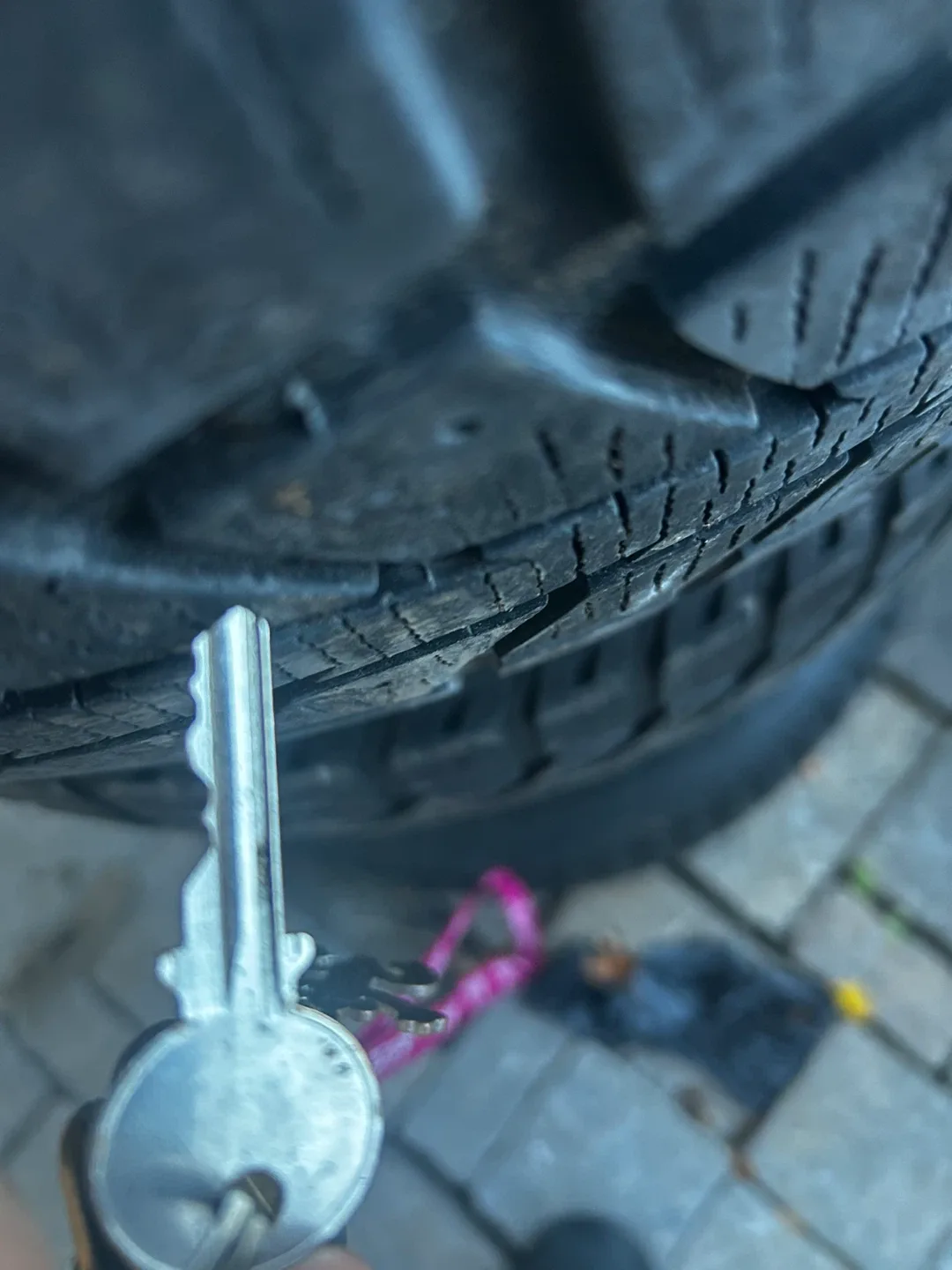 3 Used Winter Tires 215/60r/16 image indicator(3)