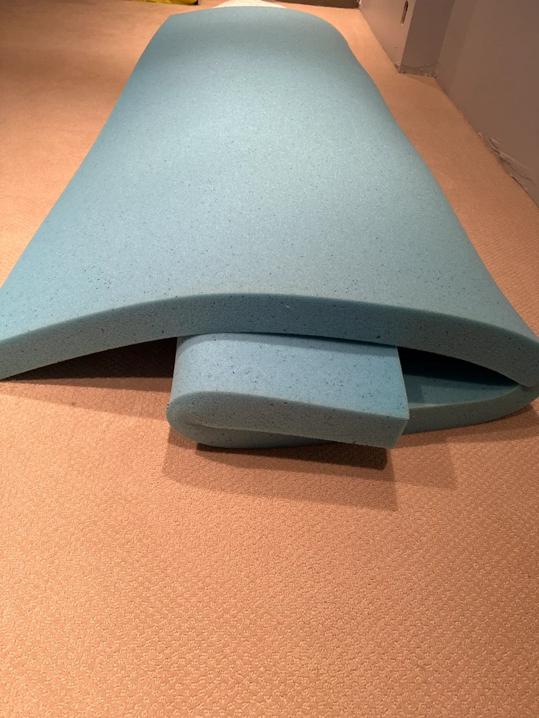 Cool Gel Memory Foam Mattress Topper King Size image indicator(3)