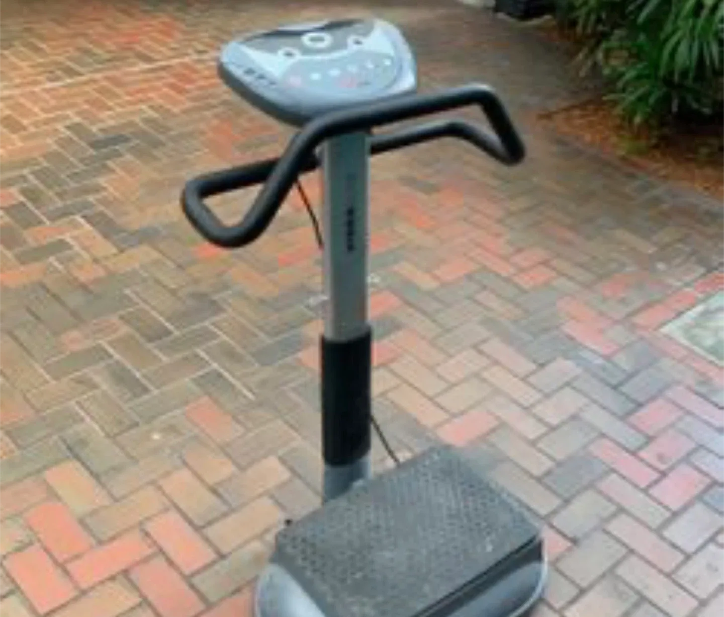 Europlate VibraSlim E1000 Vibration Plate image indicator(3)