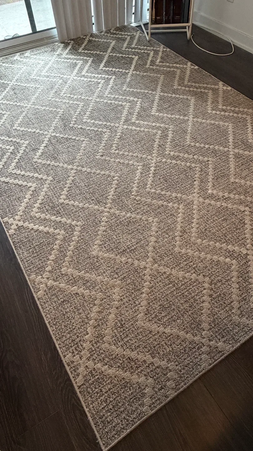 Easy to Clean Turkish Rug