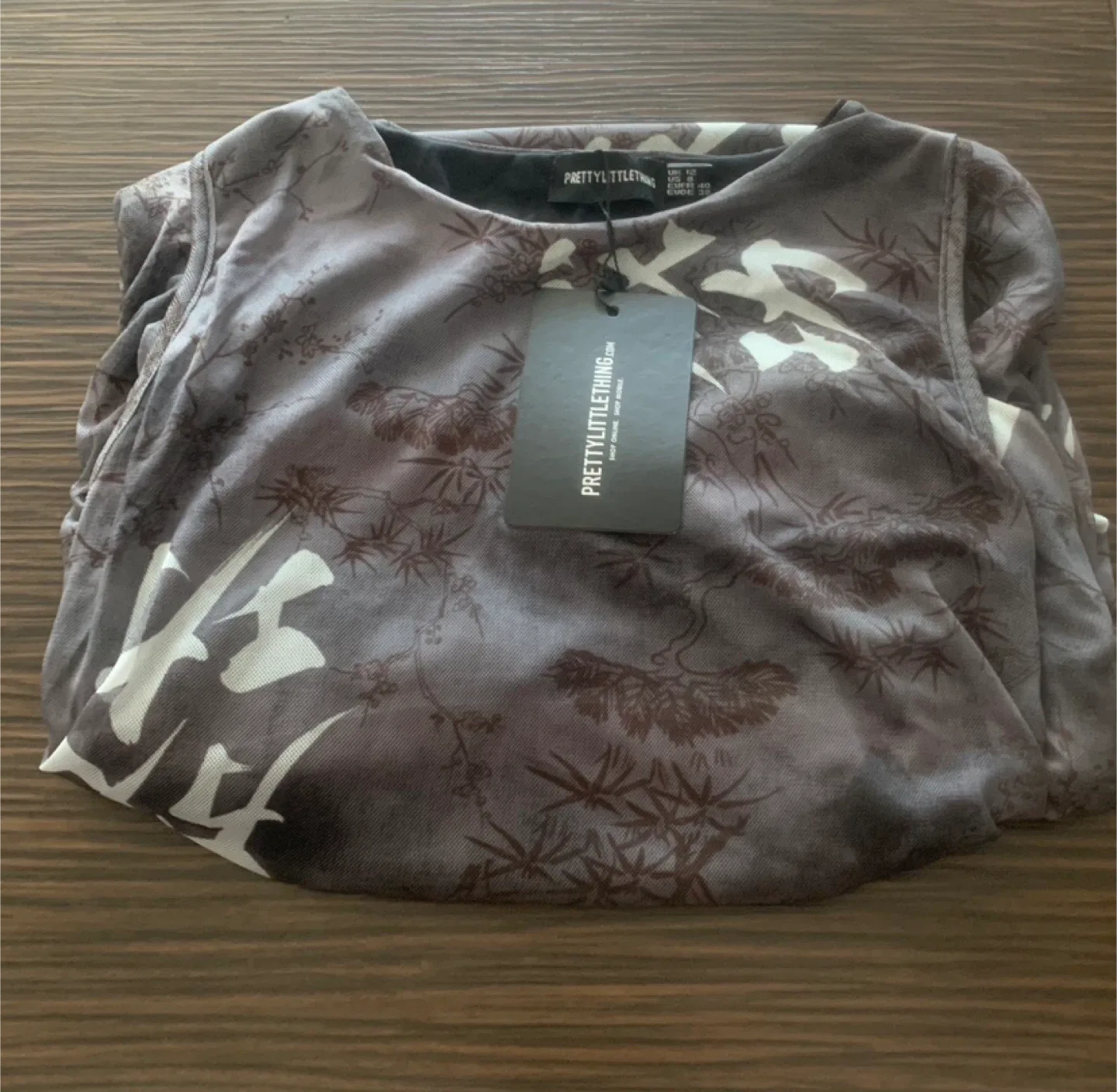 Pretty Little Thing Black Oriental Print Sleeveless Midi Dress image indicator(3)