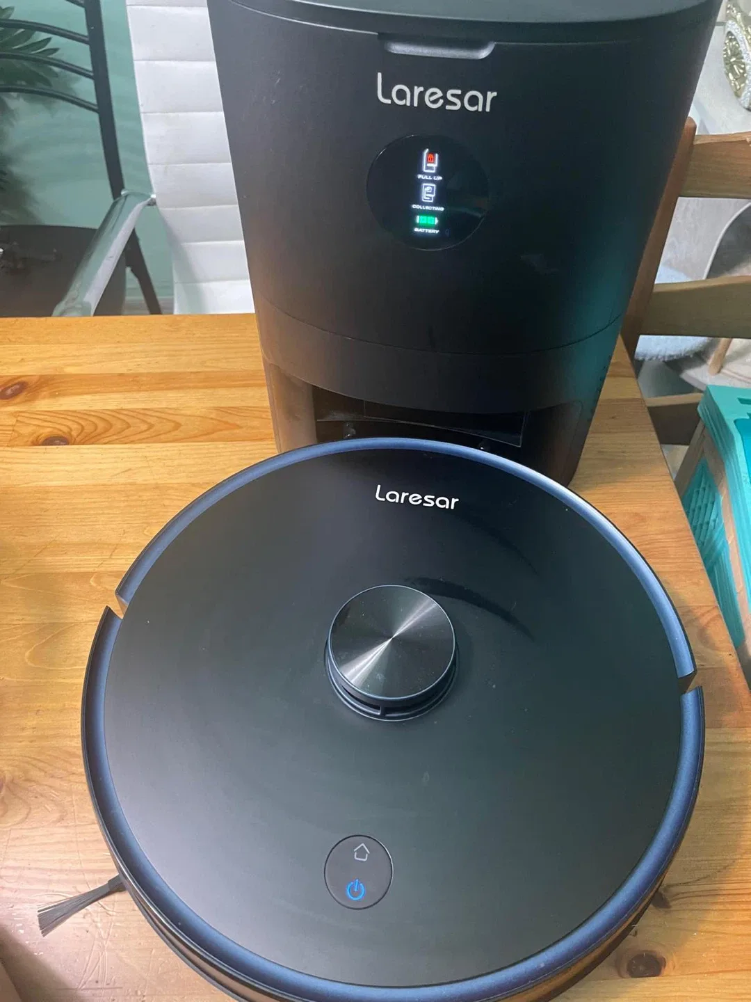 Laresar Robot Vacuum Cleaner - Black