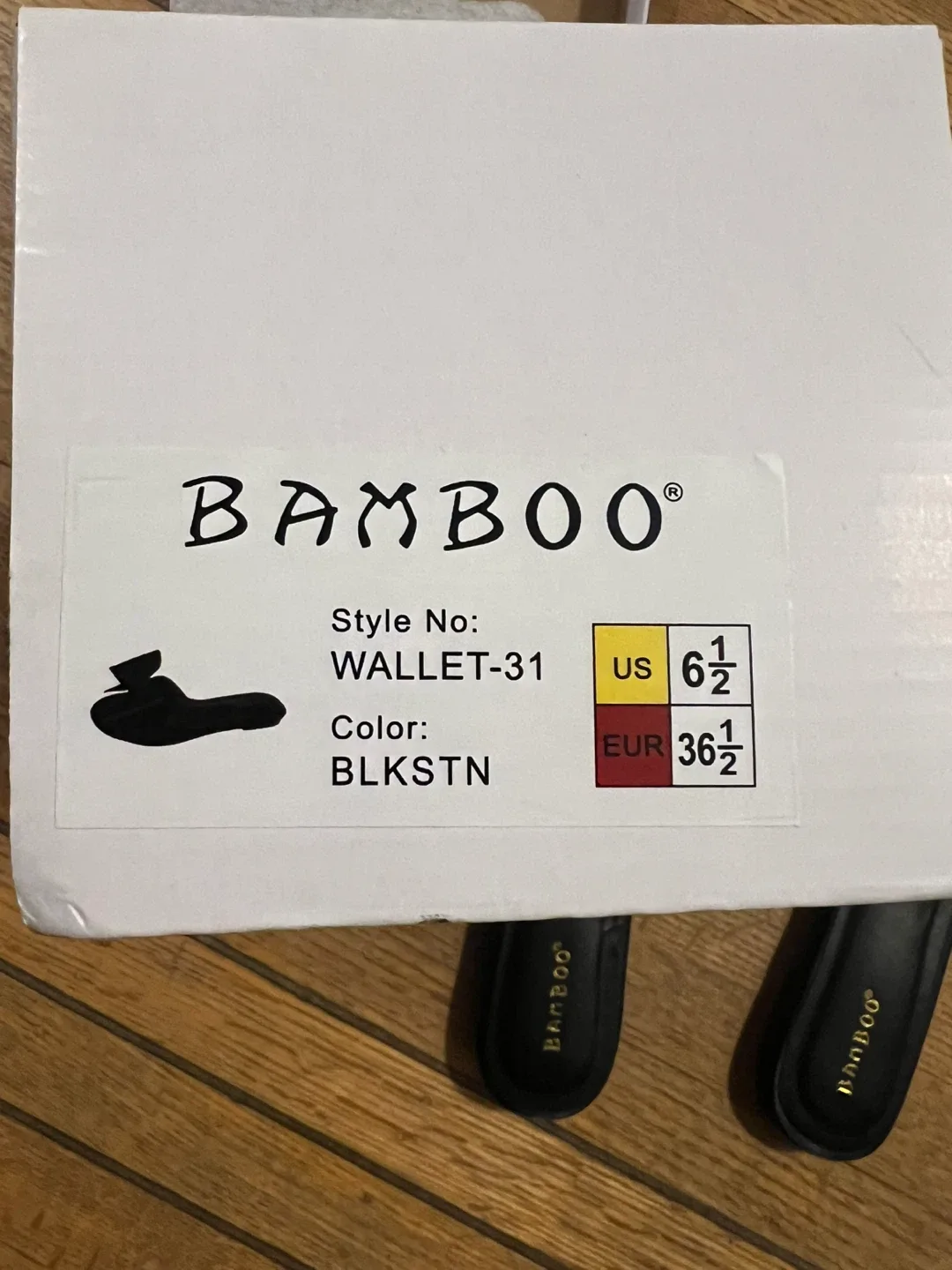 Bamboo WALLET-31 Black Bow Slides - Size 6.5 image indicator(2)