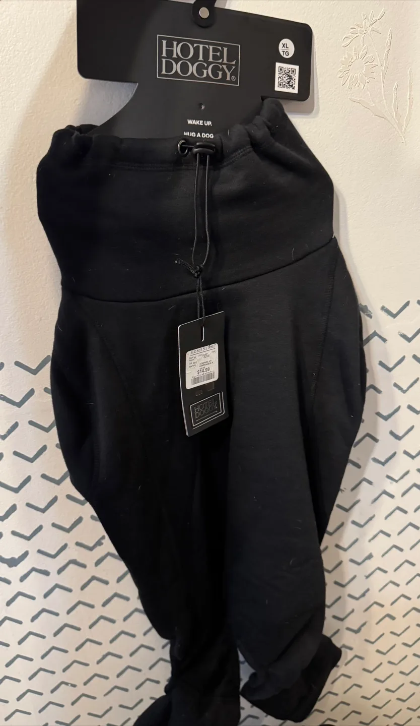 New Hotel Doggy Black Fleece Onesie - XL image indicator(2)